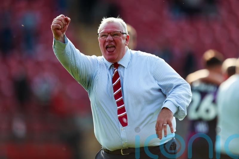 Steve Evans says Elliott List brace &lsquo;pure joy&rsquo; after injury problems