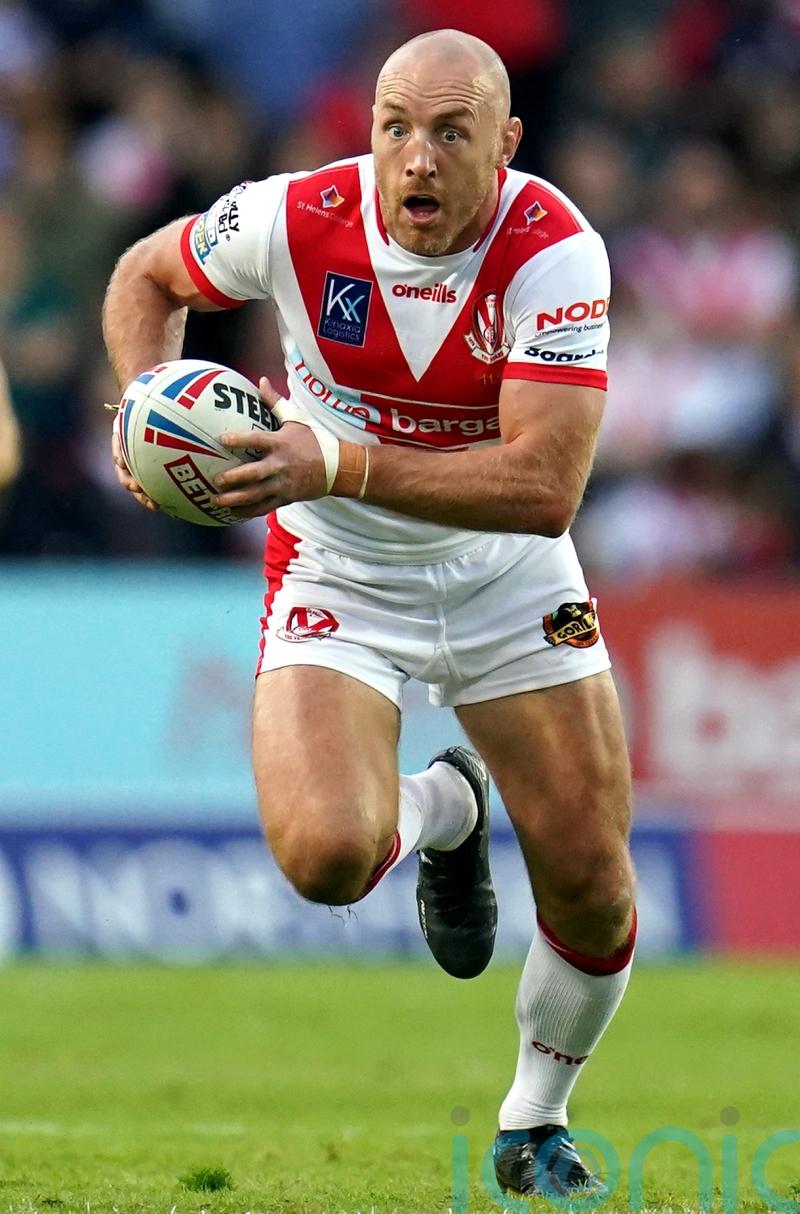 St Helens hold off Warrington to keep hopes of fifth straight Grand Final alive