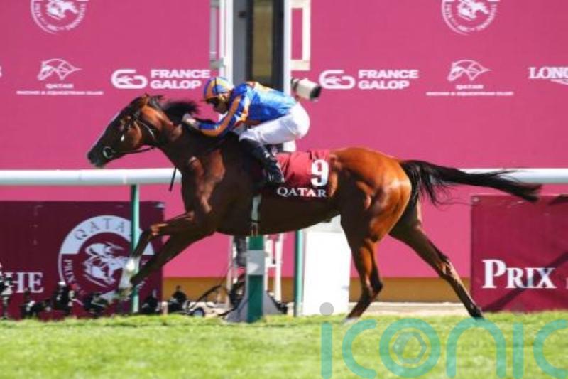 Opera Singer steals the show in Marcel Boussac