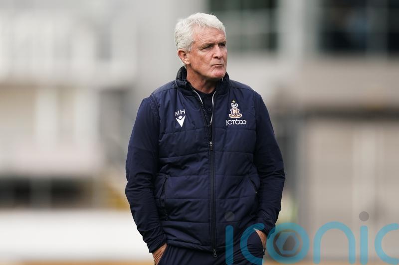 Mark Hughes urges Bradford to turn tide as pressure mounts on manager