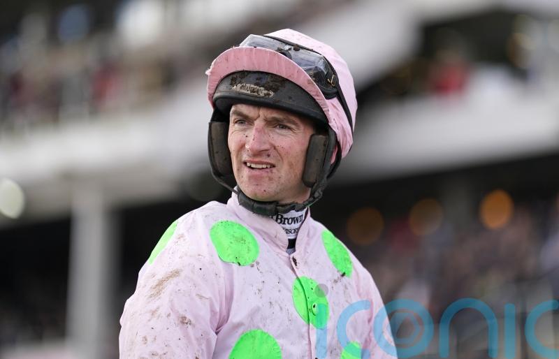 Mullins out to master Velka Pardubicka challenge