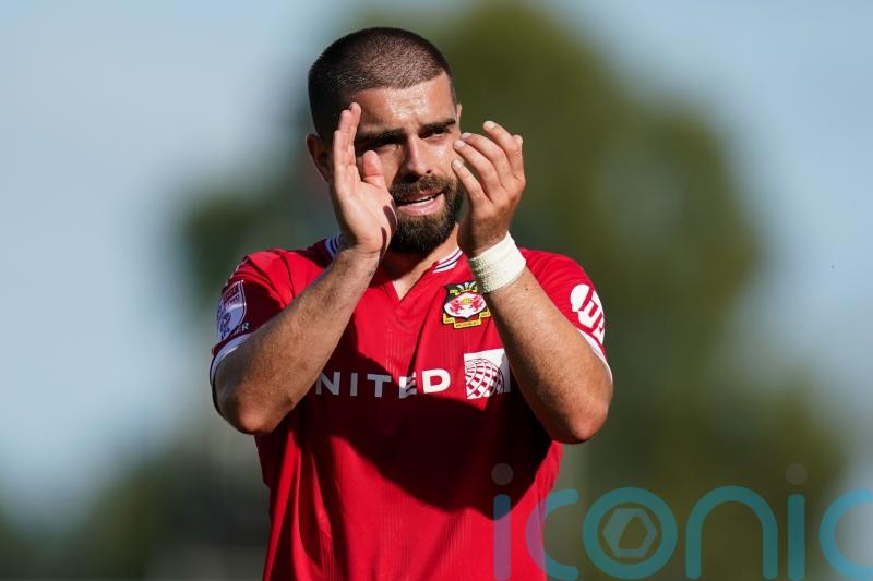 Wrexham leave it late as Elliot Lee snatches victory against struggling Sutton