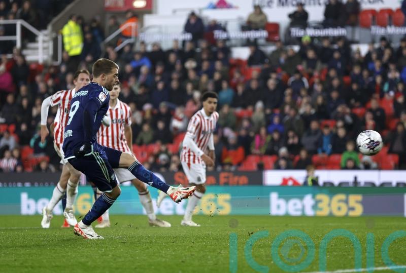 Patrick Bamford misses penalty as Leeds lose at Stoke