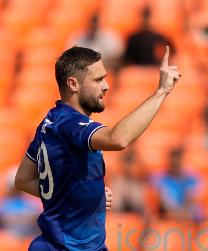 Chris Woakes stars as England bowl Australia out for 286 in World Cup clash