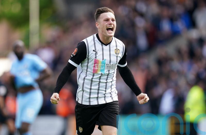 Substitute Macaulay Langstaff settles see-saw game in Notts County&rsquo;s favour