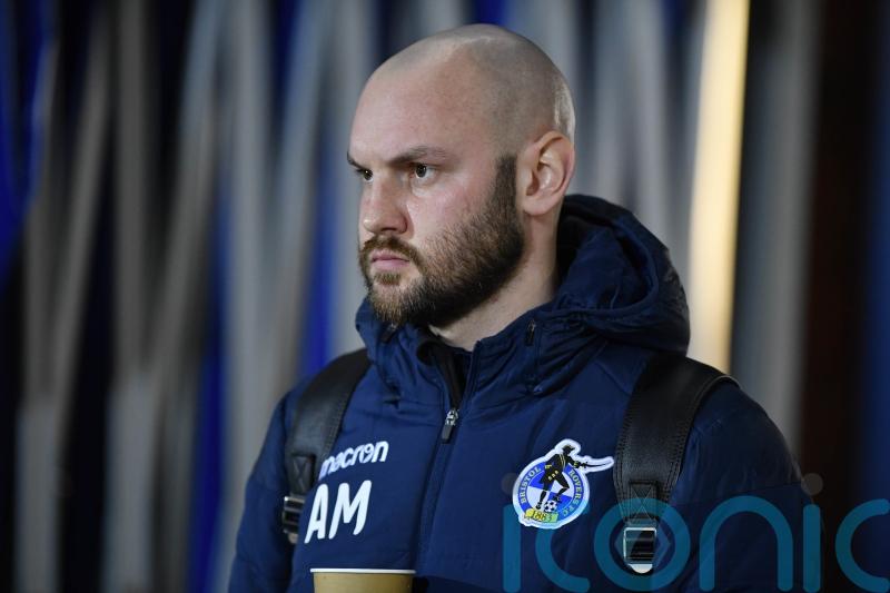 Andy Mangan impressed with 10-man Bristol Rovers&rsquo; battling qualities