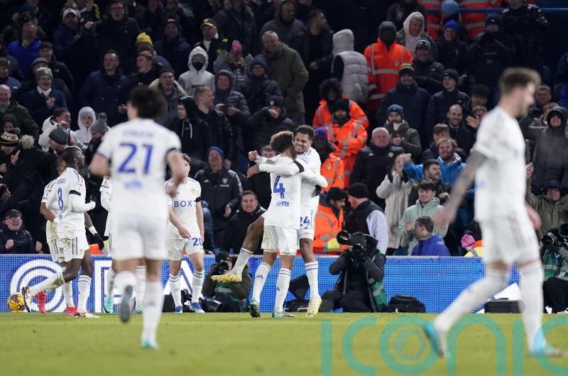 Leeds keep pressure on Championship pacesetters with win over Swansea