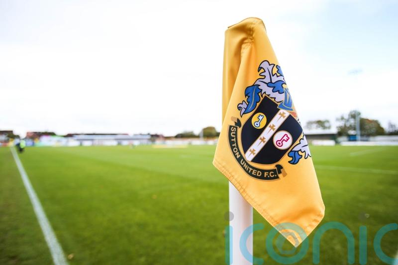 Sutton&rsquo;s second-half show halts Horsham run