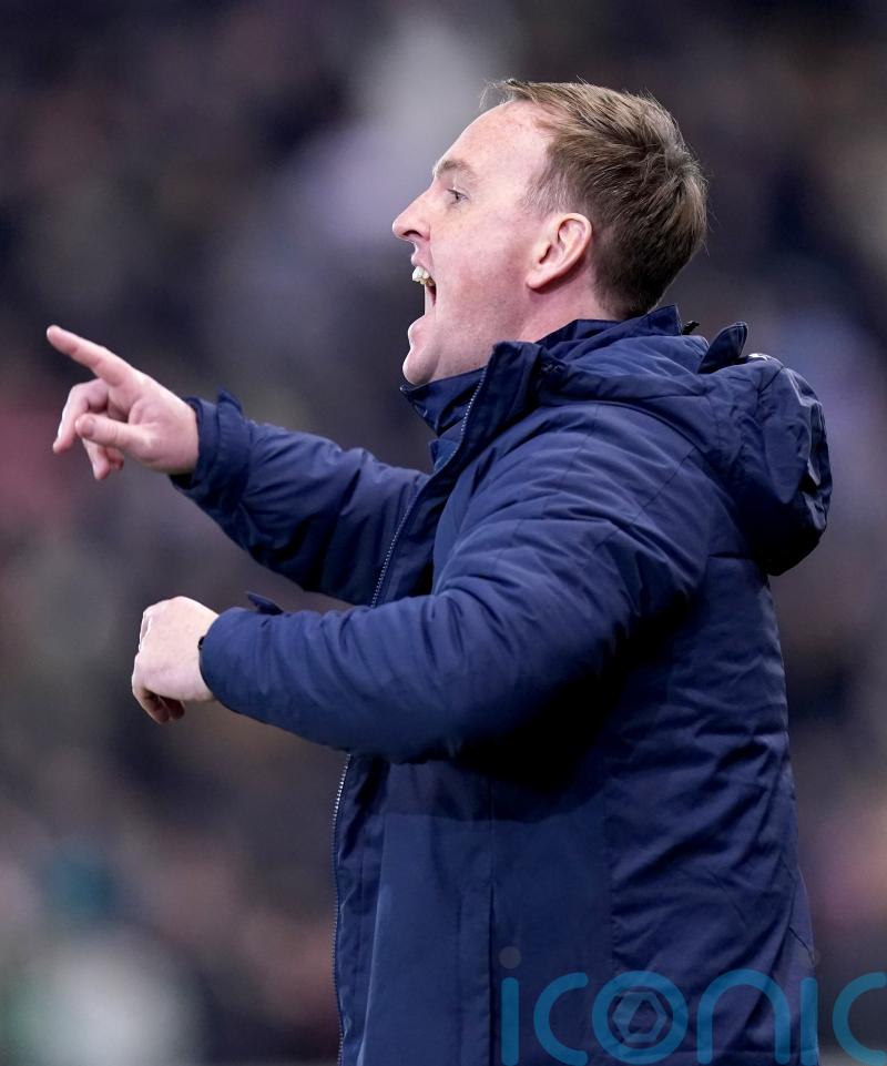 Mike Dodds expects to remain in charge of Sunderland against Leeds