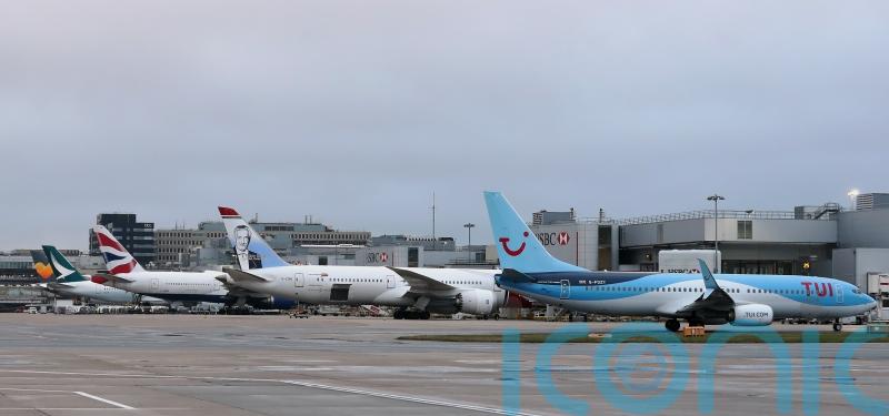 Passengers face hours of delays after Gatwick Airport system outage