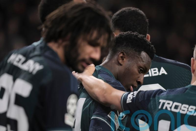 Much-changed Arsenal draw at PSV Eindhoven in dead-rubber Champions League tie