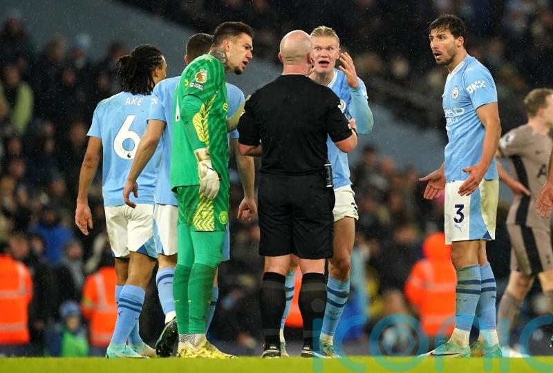 Man City fined &pound;120,000 after players surrounded referee against Tottenham