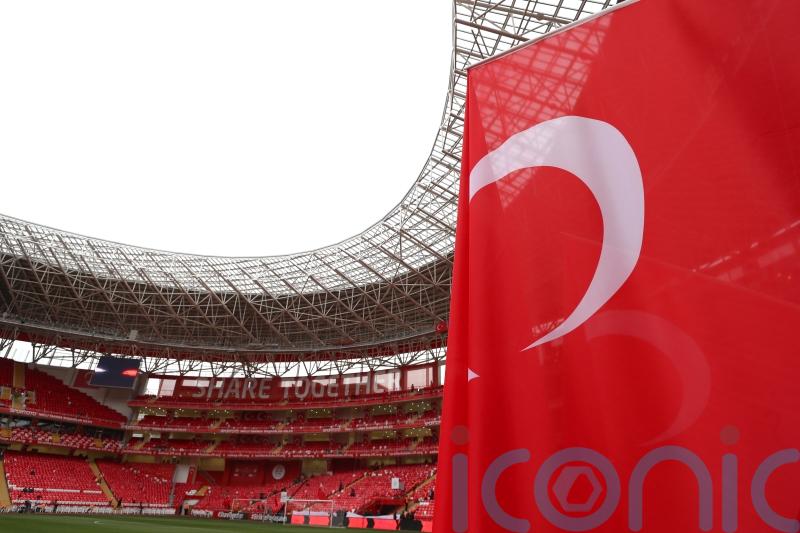 Fresh controversy in Turkey as Istanbulspor leave pitch in apparent protest