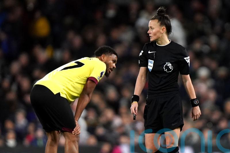 Welch Watch &ndash; cheers from fans at the start followed by impressive display