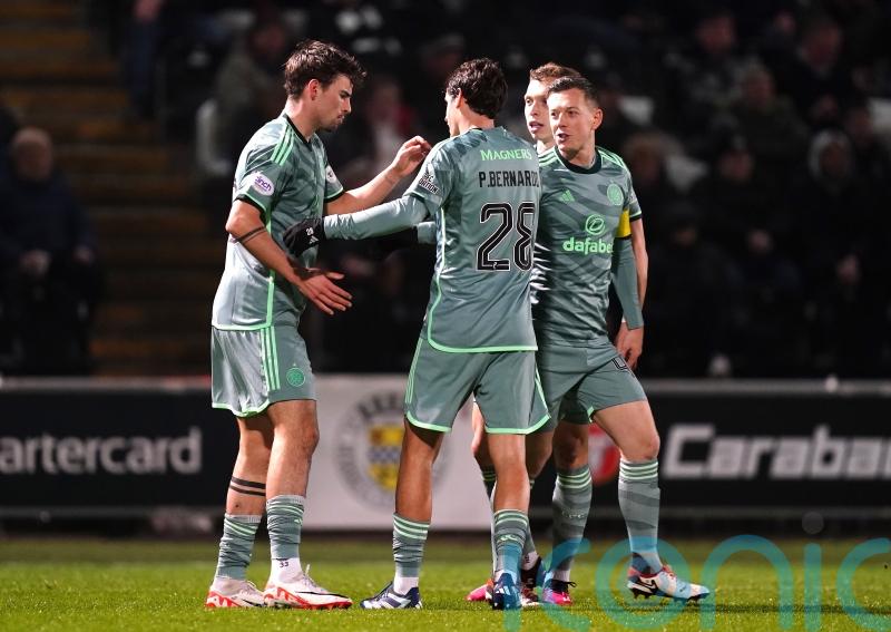 Fast start helps Celtic brush aside St Mirren