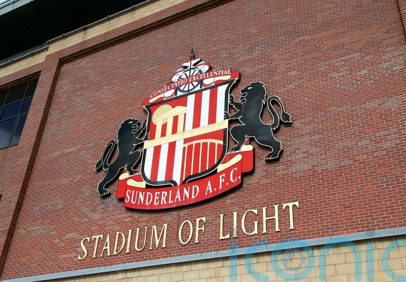 Sunderland apologise to fans after stadium bar decorated in Newcastle colours