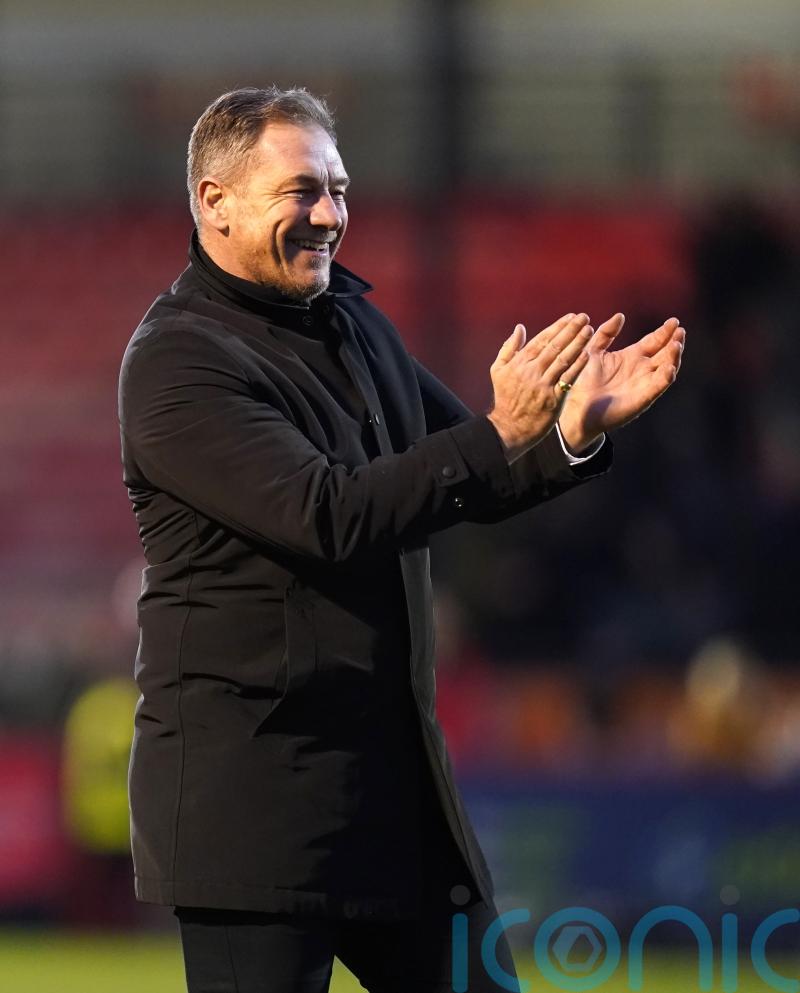 Scott Lindsey hails &lsquo;unbelievable character&rsquo; as Crawley triumph at Bradford
