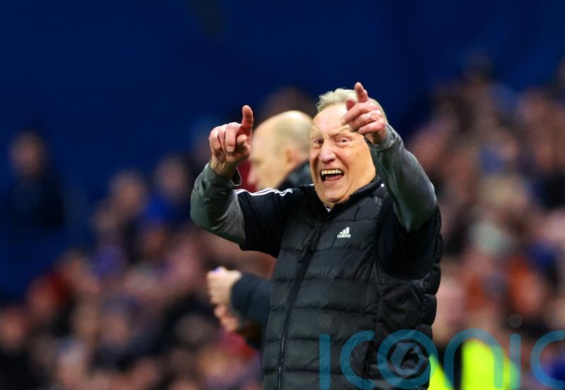They must be coached very well &ndash; Neil Warnock annoyed by time-wasting ball boys