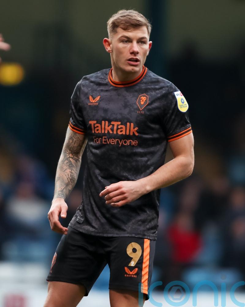 Salford extend unbeaten run to six games with late equaliser at Swindon