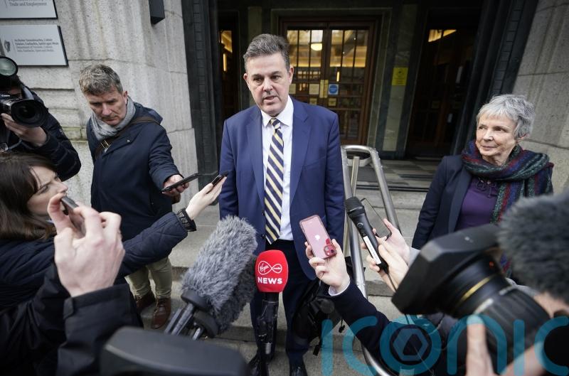 RTE director-general Kevin Bakhurst says he will not resign over exit packages