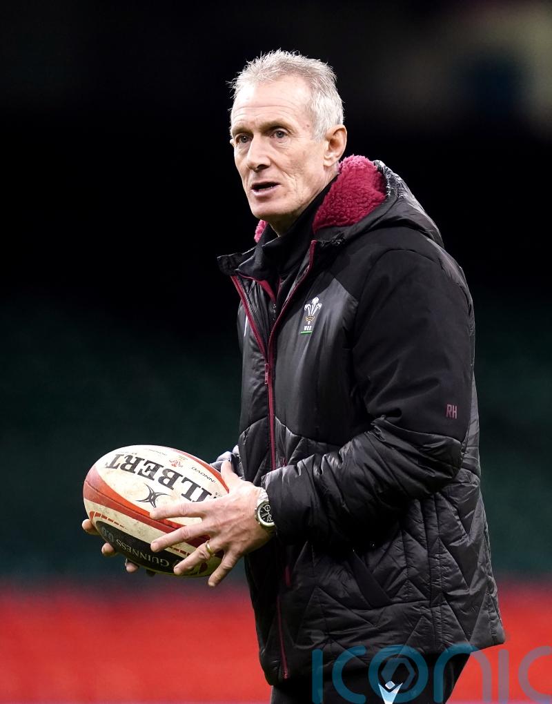 Rob Howley demands &lsquo;comfort in the chaos&rsquo; from Wales in Ireland showdown