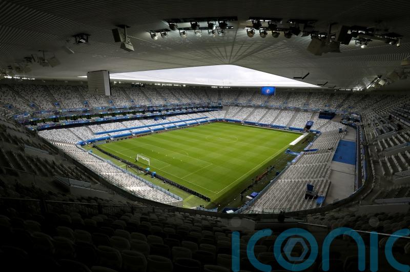 Bordeaux forward Alberth Elis still in hospital after &lsquo;significant head impact&rsquo;