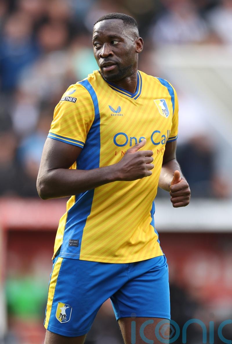 Mansfield emphatically return to winning ways after hammering Bradford