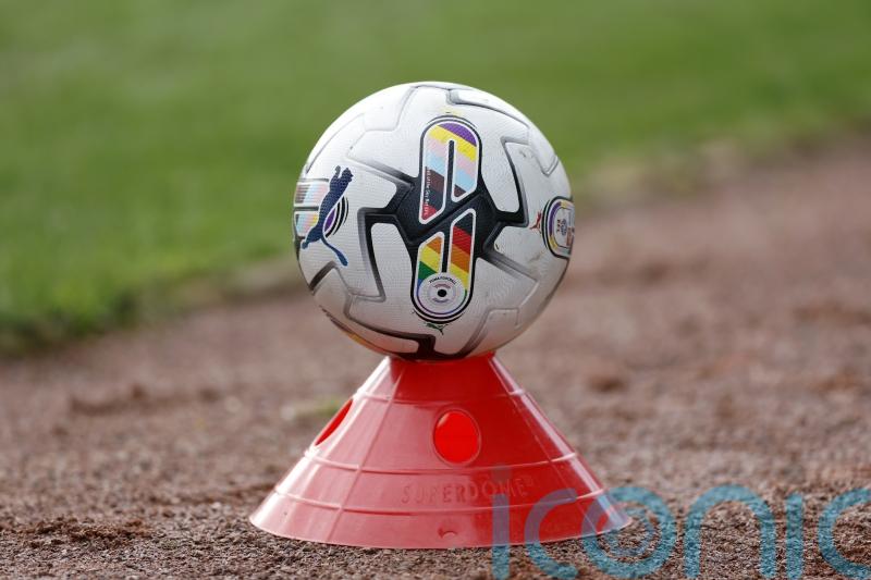 Barnsley held to a draw by lowly Cheltenham