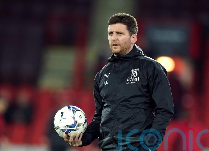 My ears are ringing &ndash; Alex Bruce &lsquo;frazzled&rsquo; after standing in for Karl Robinson