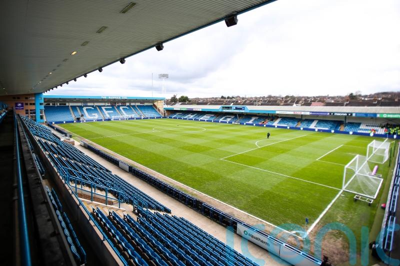 Gillingham and Crewe play out entertaining goalless draw