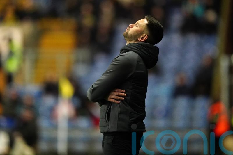 Des Buckingham frustrated with missed chances as Oxford slip out of the top six