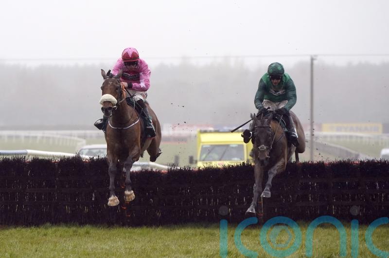 Brewin&rsquo;upastorm delivers special victory for Olly Murphy