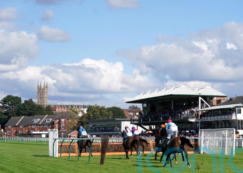 Waterlogging causes Warwick abandonment