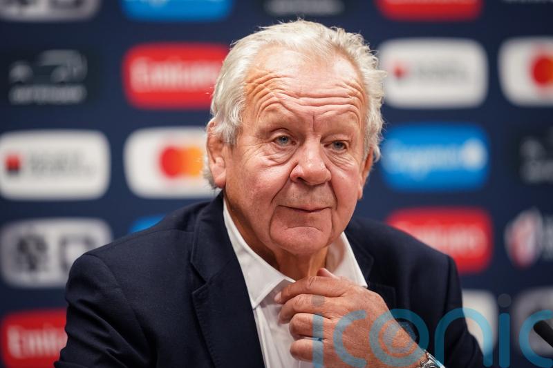 Sir Bill Beaumont &lsquo;flattered&rsquo; by approach for new role helping injured players