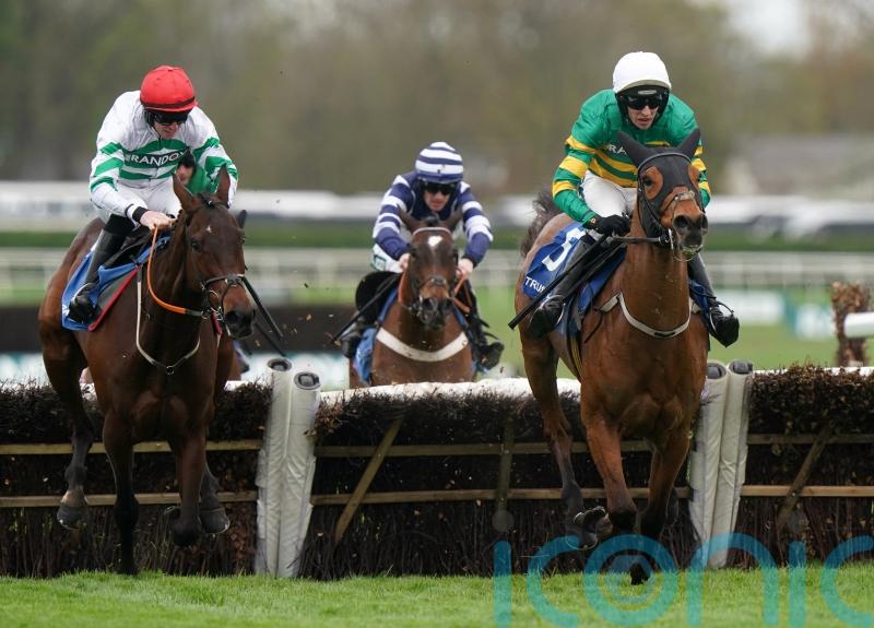 Mystical Power stars with Aintree victory
