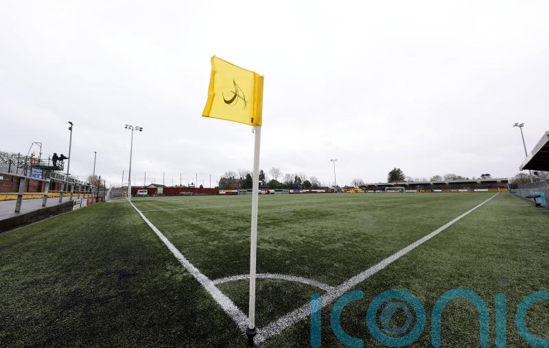 Altrincham secure home play-off tie with win over relegated Oxford City