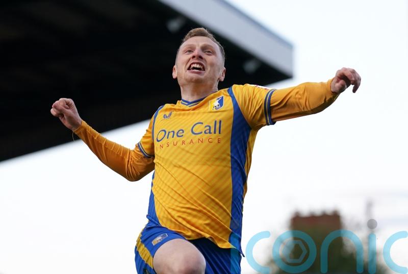 Barrow denied play-off spot as Mansfield hold out for draw