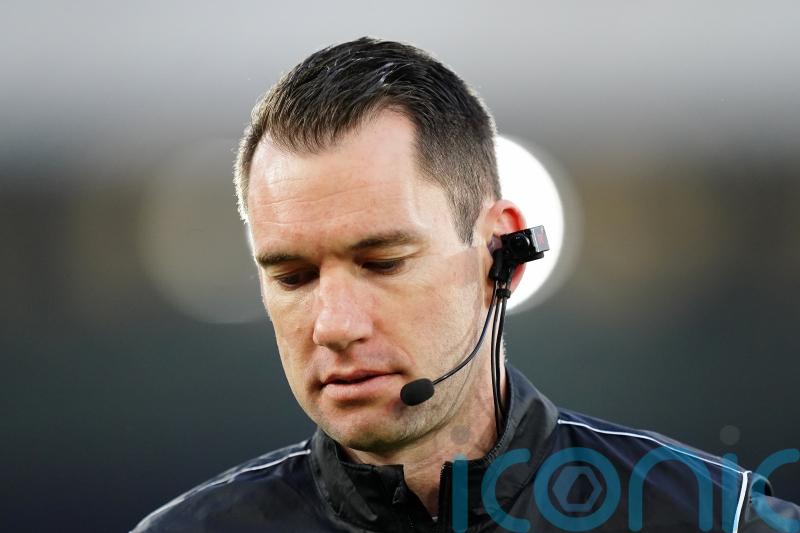 Referee Jarred Gillett wears head-mounted camera for Palace-Man Utd match