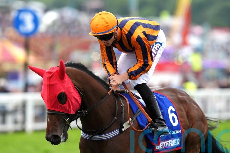 Teal planning Eclipse challenge with Dancing Gemini