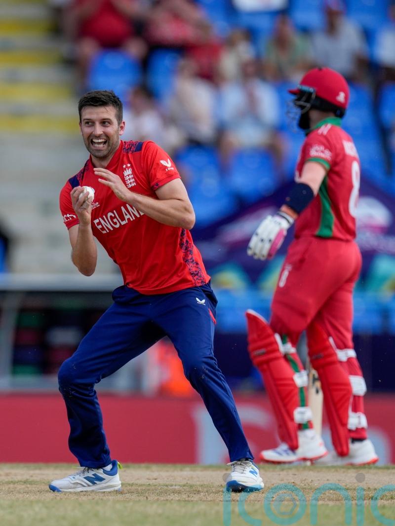 Mark Wood ready for one-off evening as Australia fan