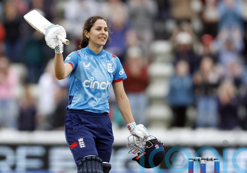 Maia Bouchier&rsquo;s maiden century powers England to ODI series win over New Zealand