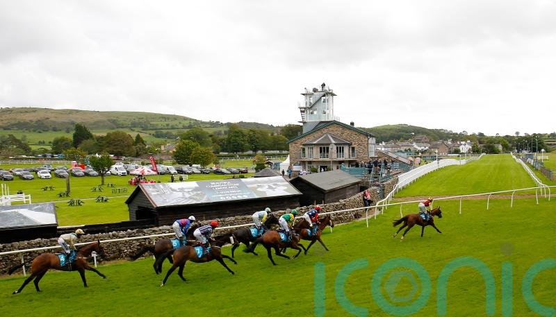 Amateur Alice Procter in intensive care following Cartmel fall