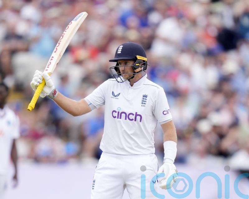 Joe Root moves up to seventh all-time run-scorer as he helps steady England ship