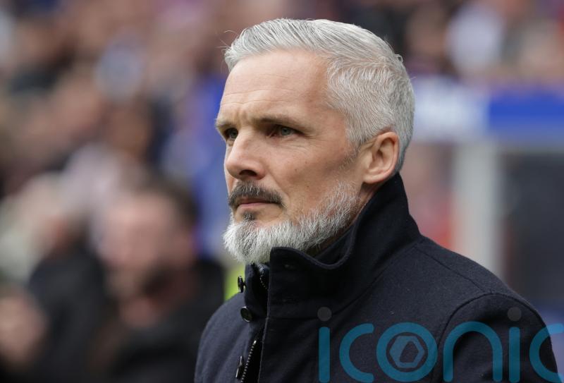 Jim Goodwin unhappy with Adama Sidibeh as Dundee United beat 10-man St Johnstone