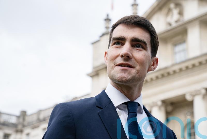 Minister welcomes inflation falling to its lowest level since April 2021