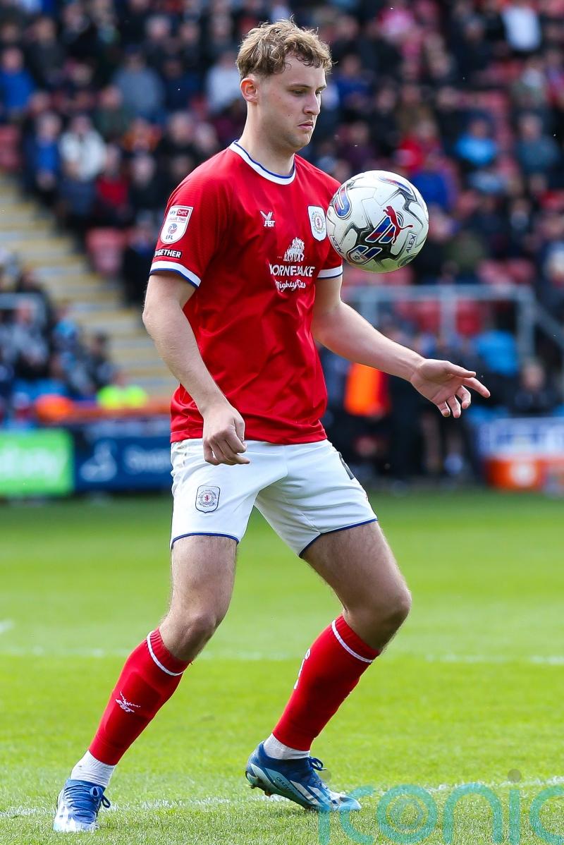 Zac Williams nets late winner for Crewe at Accrington