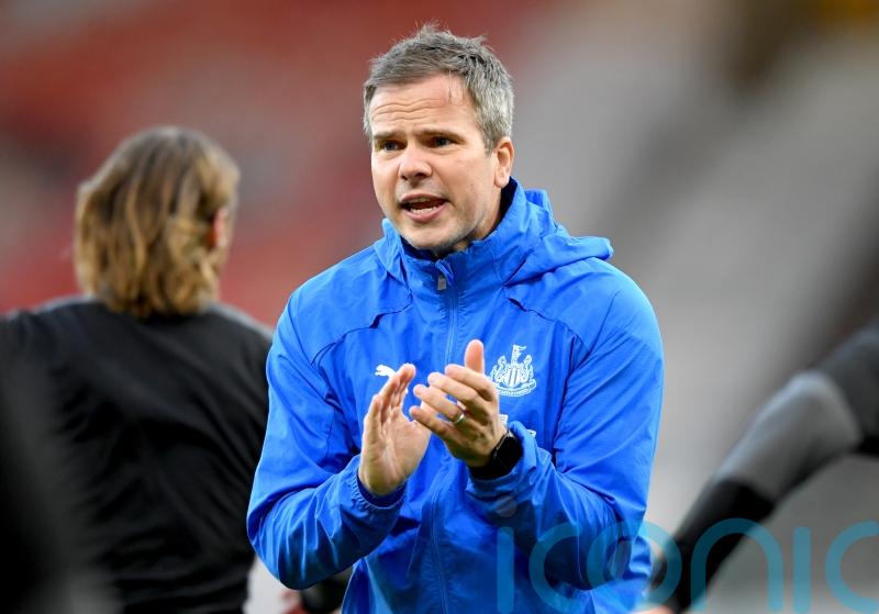 Stephen Clemence delighted with &lsquo;solid performance&rsquo; from Barrow