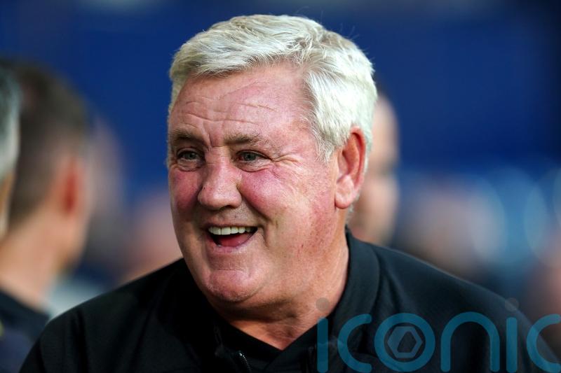 Steve Bruce claims third straight league win as Blackpool manager