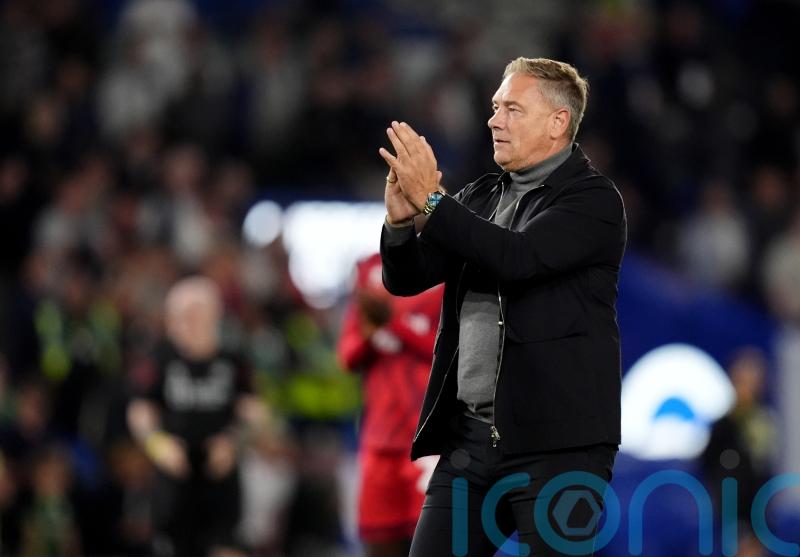 Scott Lindsey demands more despite MK Dons thrashing Harrogate