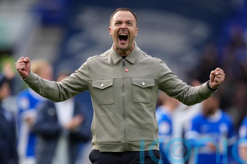 Birmingham manager Chris Davies praises strike duo after seventh successive win